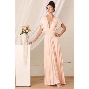 NWT Lulus tricks of the trade blush dress